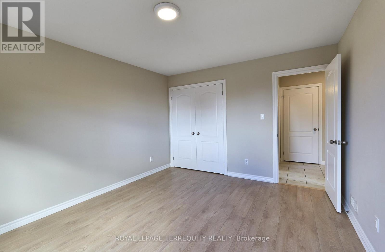 2 - 556 Park Road S, Oshawa, Ontario  L1J 4J5 - Photo 17 - E13022632