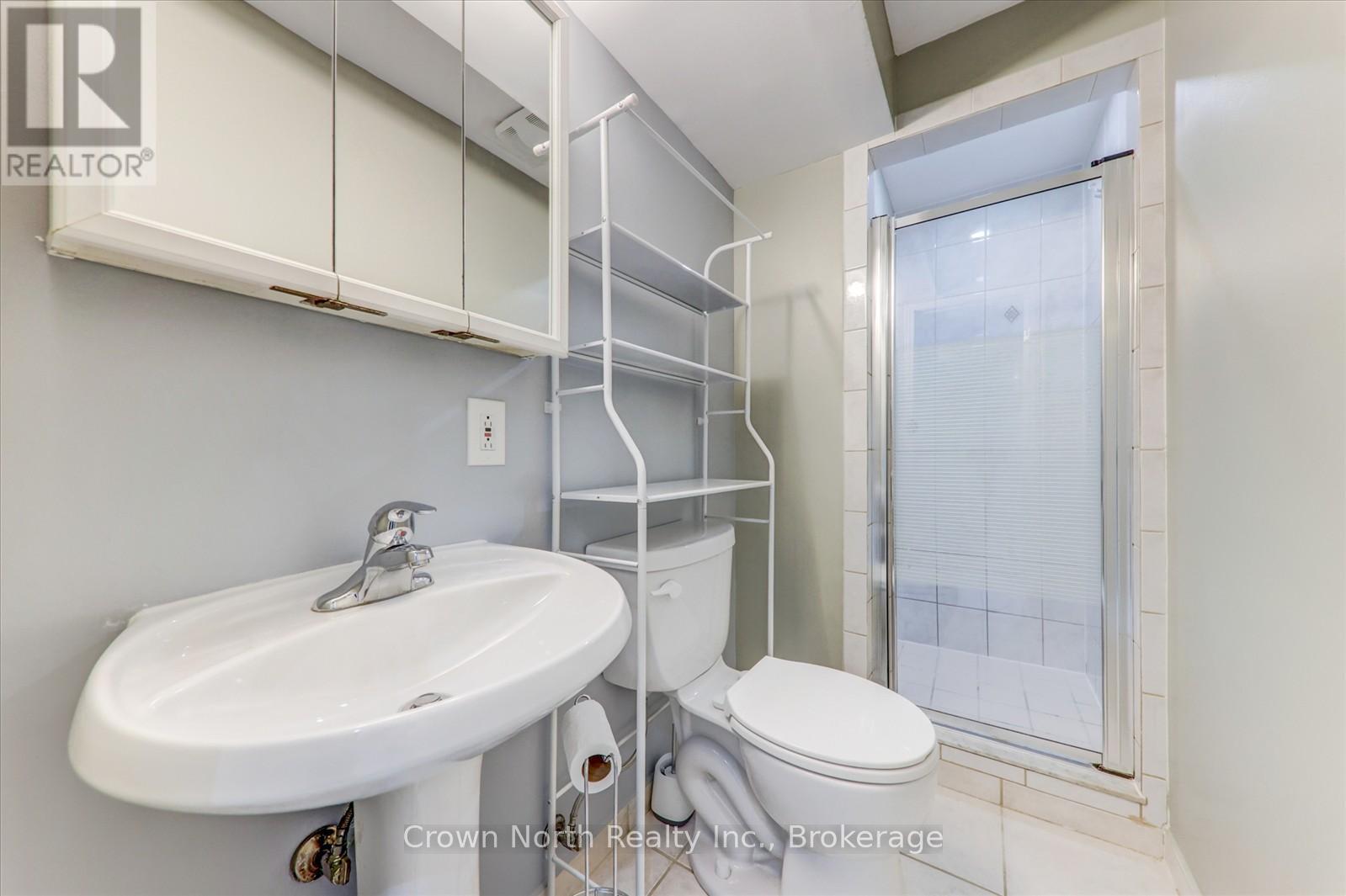 17 Plumrose Boulevard, Toronto, Ontario  M1E 5E8 - Photo 21 - E13022658