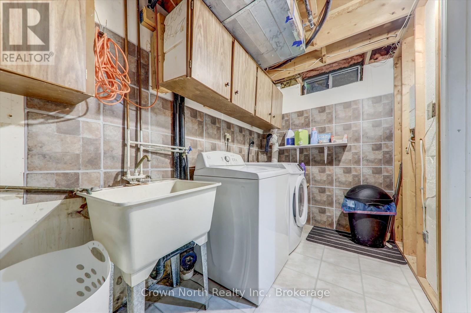 17 Plumrose Boulevard, Toronto, Ontario  M1E 5E8 - Photo 36 - E13022658