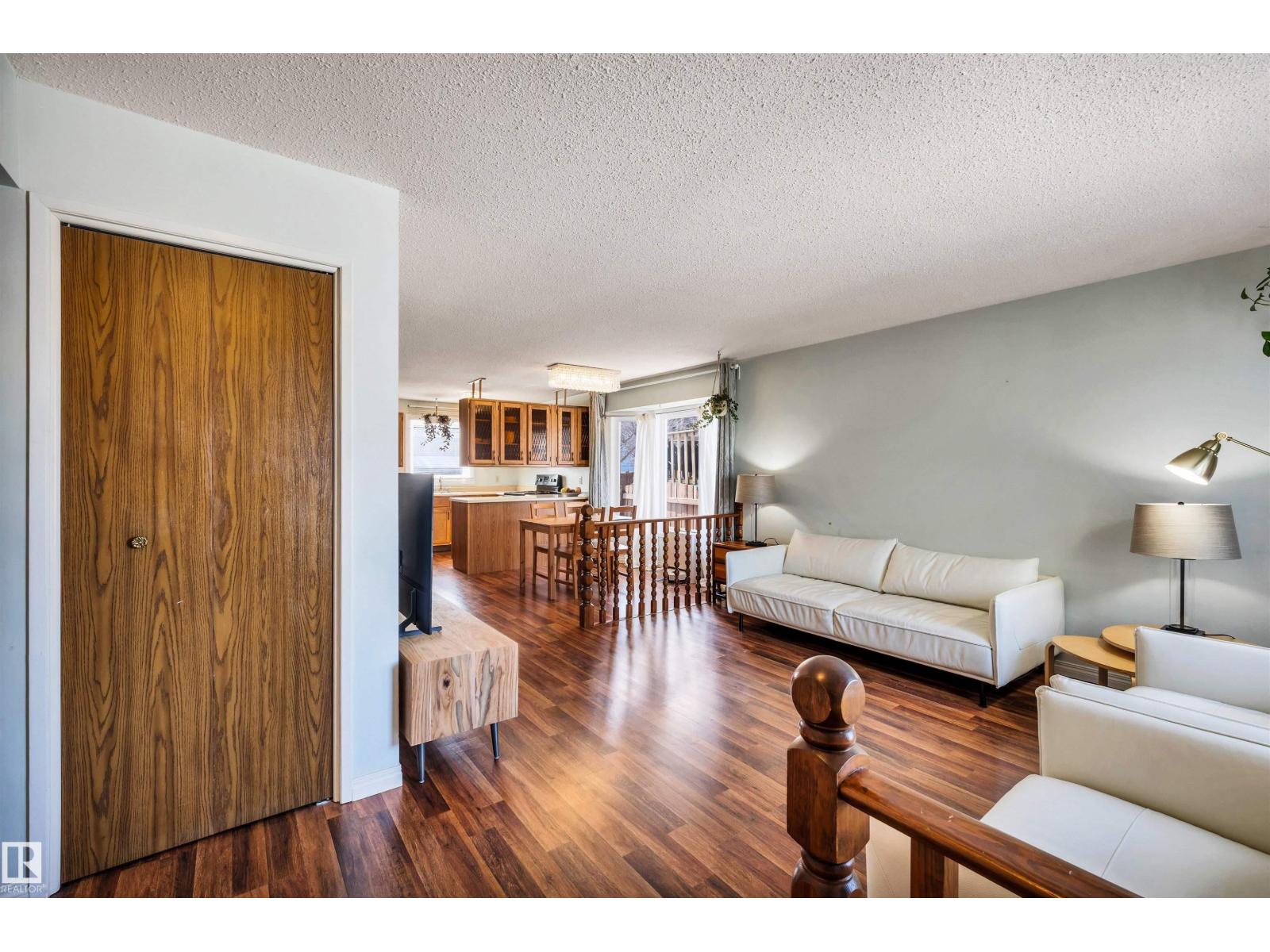 18923 86a Av NW, Edmonton, Alberta  T5T 4X9 - Photo 5 - E4477916