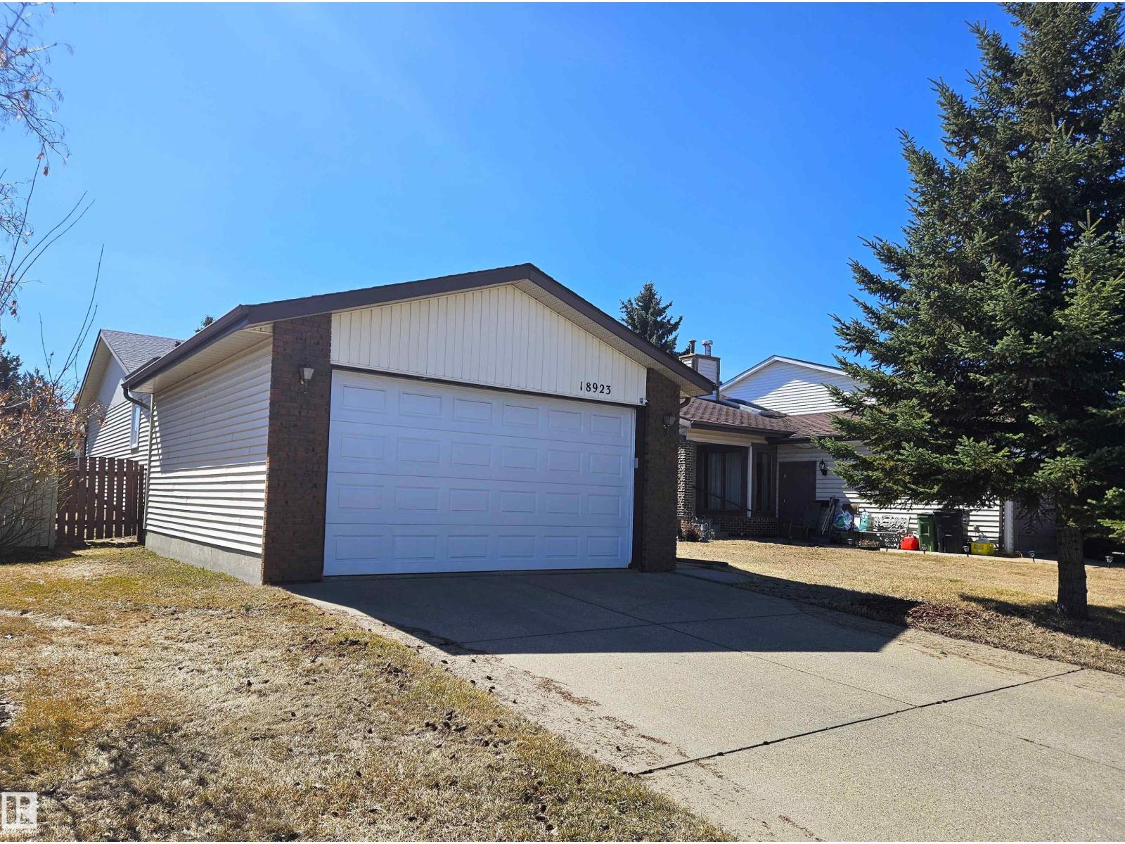 18923 86a Av NW, Edmonton, Alberta  T5T 4X9 - Photo 2 - E4477916