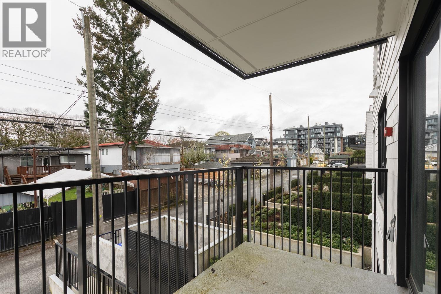 210 2235 E Broadway, Vancouver, British Columbia  V5N 0J5 - Photo 23 - R3112198