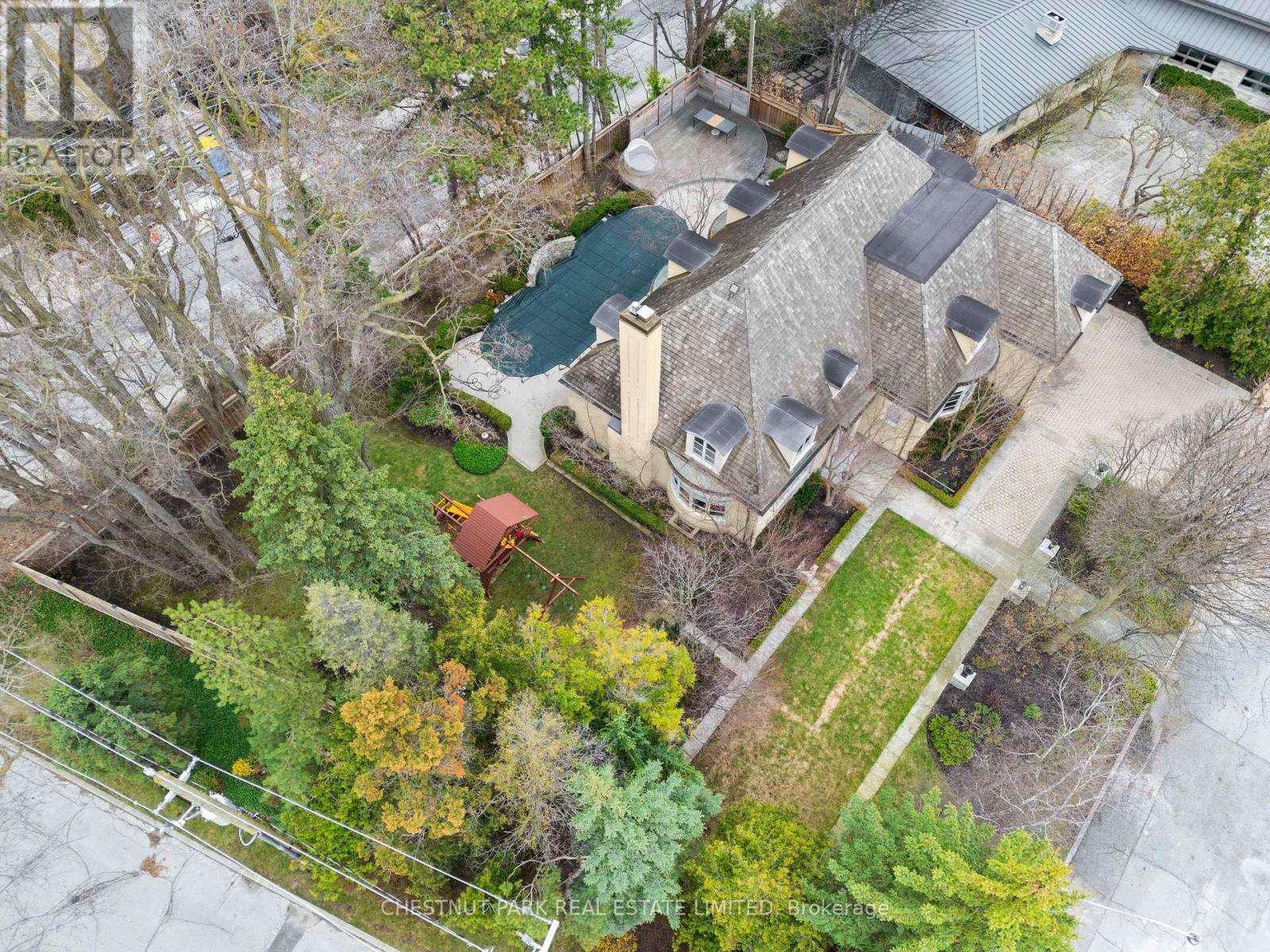 1 Glen Edyth Place, Toronto, Ontario  M4V 2W1 - Photo 37 - C13002968