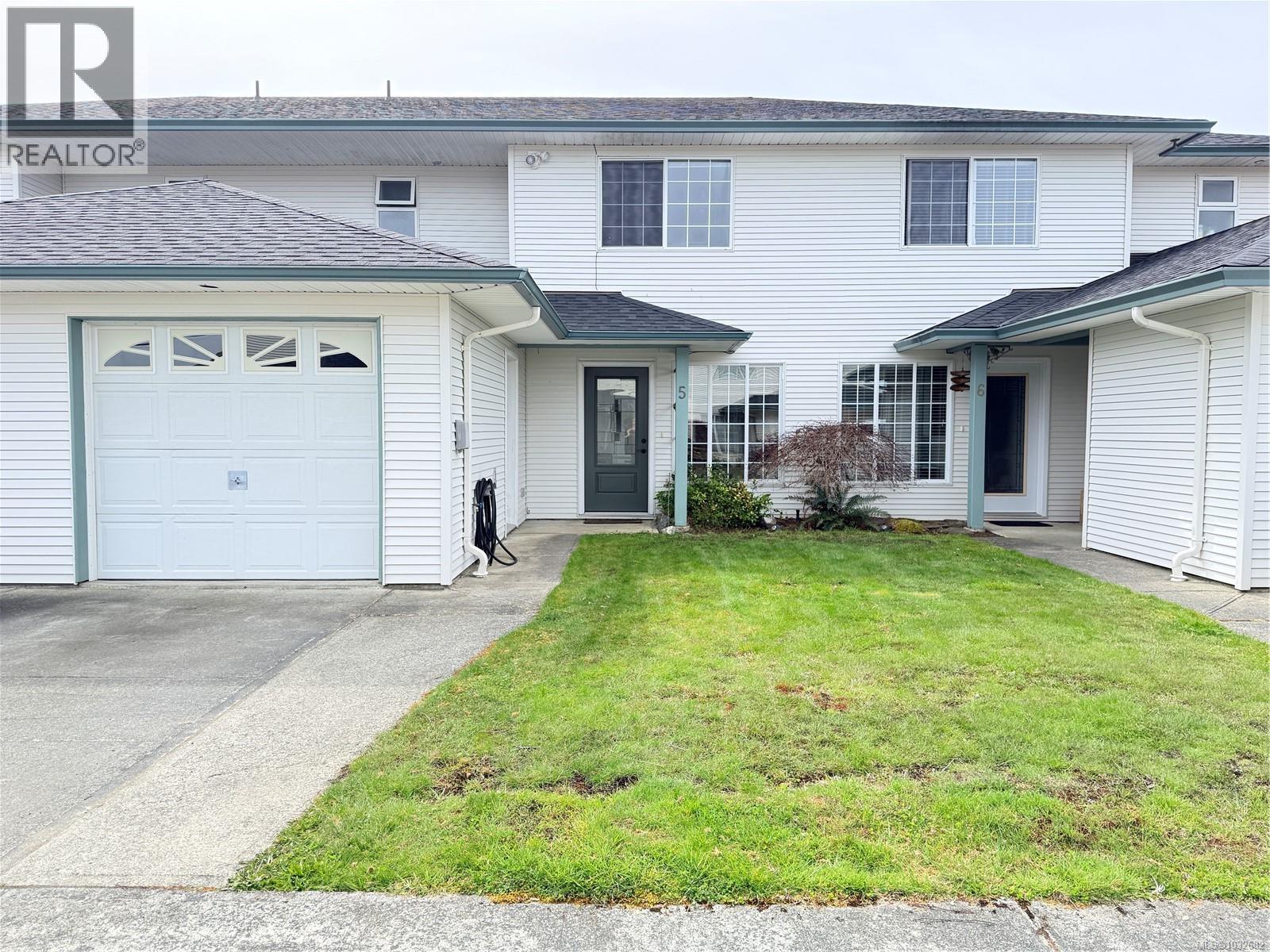 2553 Kingcome Pl, Port McNeill, British Columbia