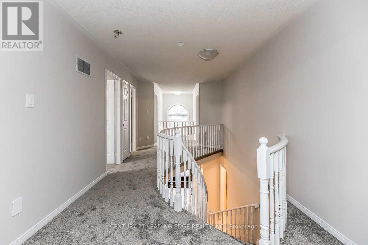 90 Cityview Circle, Barrie, Ontario  L4N 7V2 - Photo 16 - S13022622