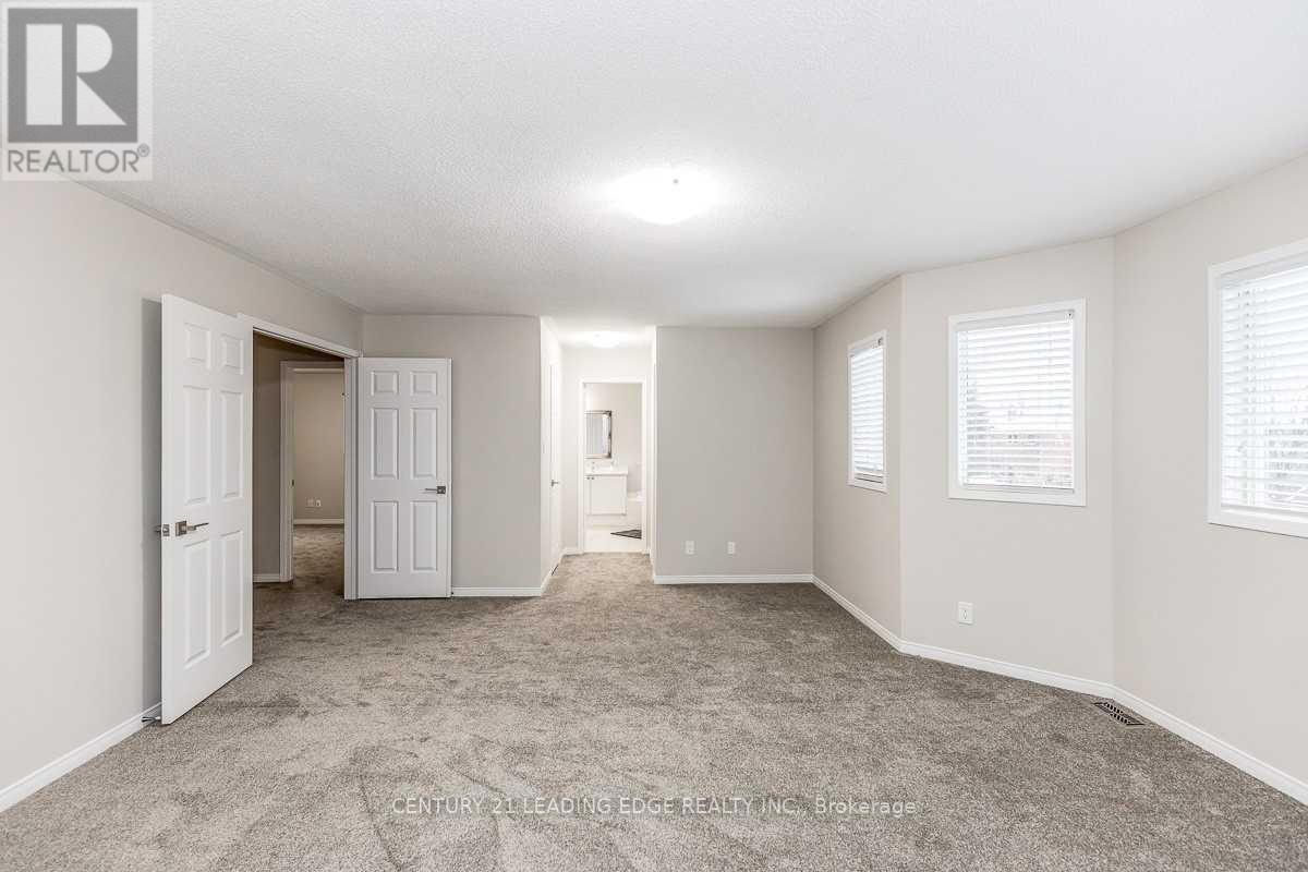 90 Cityview Circle, Barrie, Ontario  L4N 7V2 - Photo 19 - S13022622