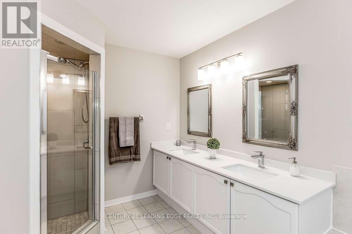 90 Cityview Circle, Barrie, Ontario  L4N 7V2 - Photo 21 - S13022622