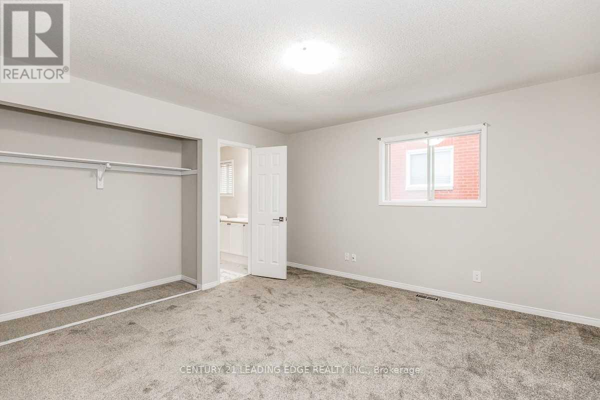 90 Cityview Circle, Barrie, Ontario  L4N 7V2 - Photo 22 - S13022622