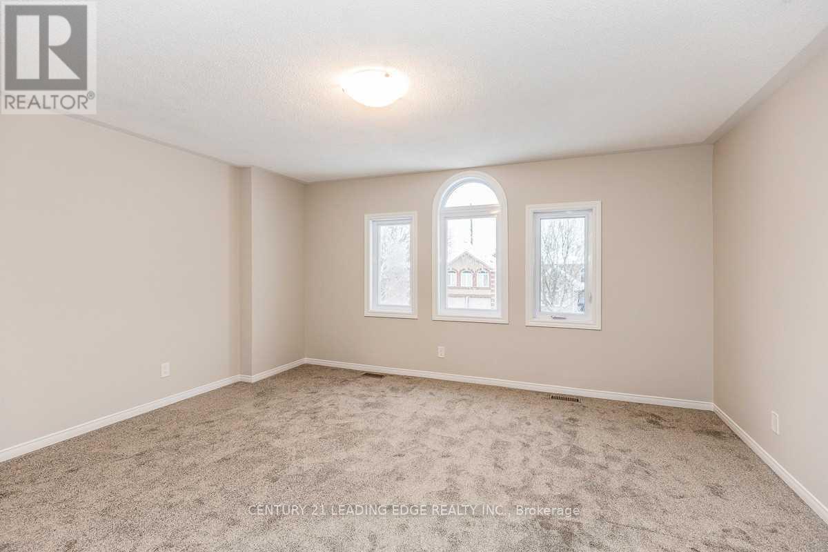 90 Cityview Circle, Barrie, Ontario  L4N 7V2 - Photo 26 - S13022622