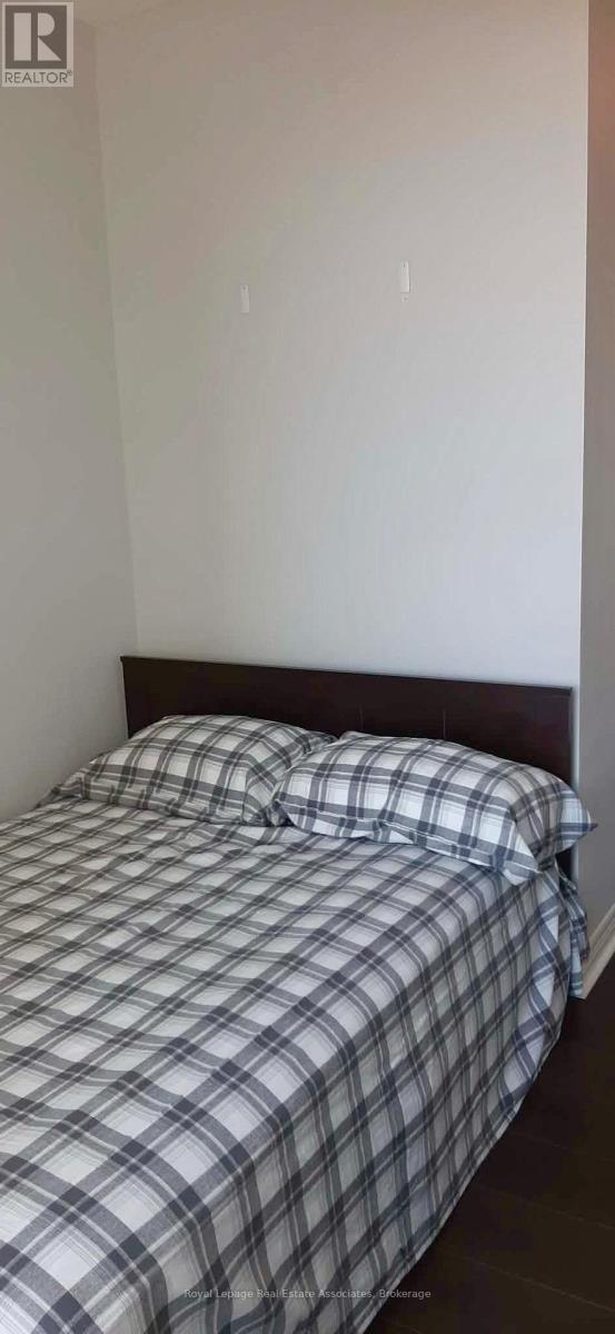 515 - 339 Rathburn Road W, Mississauga, Ontario  L5B 0K6 - Photo 18 - W13022578