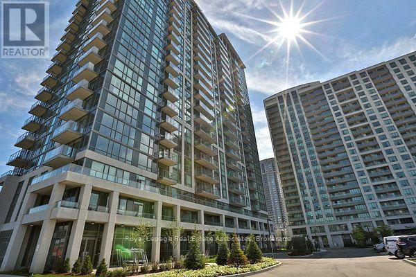 515 - 339 Rathburn Road W, Mississauga, Ontario  L5B 0K6 - Photo 2 - W13022578