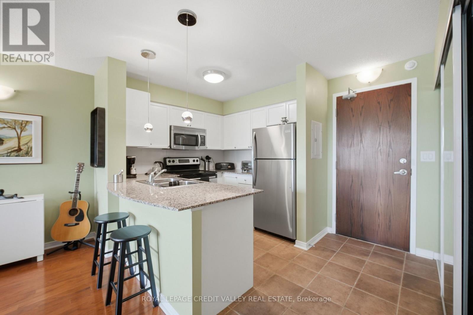 103 - 55 Via Rosedale, Brampton, Ontario  L6P 0V1 - Photo 13 - W13022648