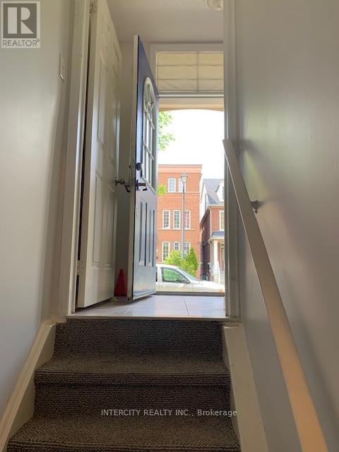 Bsmt - 17 Aldwinckle Heights, Toronto, Ontario  M3J 3S7 - Photo 2 - W13022654