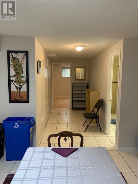 Bsmt - 17 Aldwinckle Heights, Toronto, Ontario  M3J 3S7 - Photo 7 - W13022654