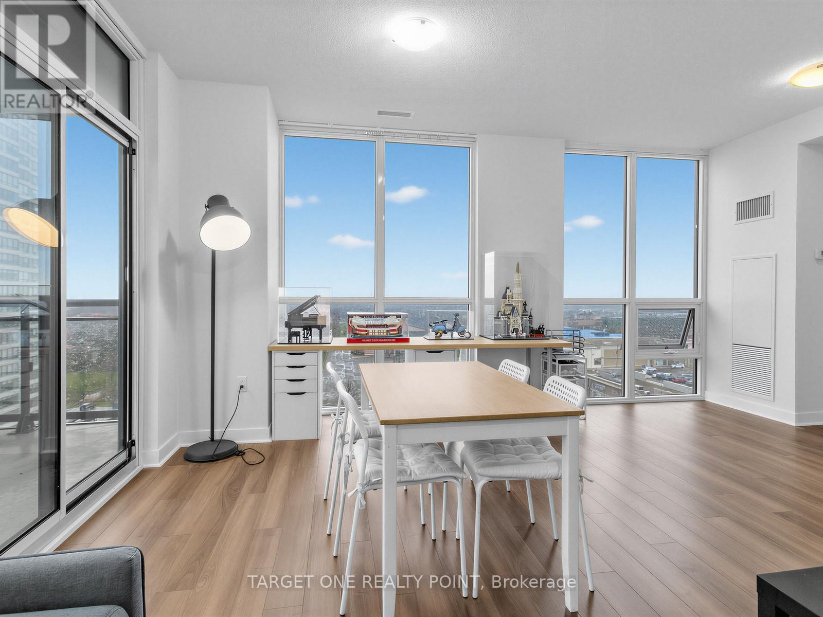 802 - 3975 Grand Park Drive, Mississauga, Ontario  L5B 0K4 - Photo 13 - W13022656