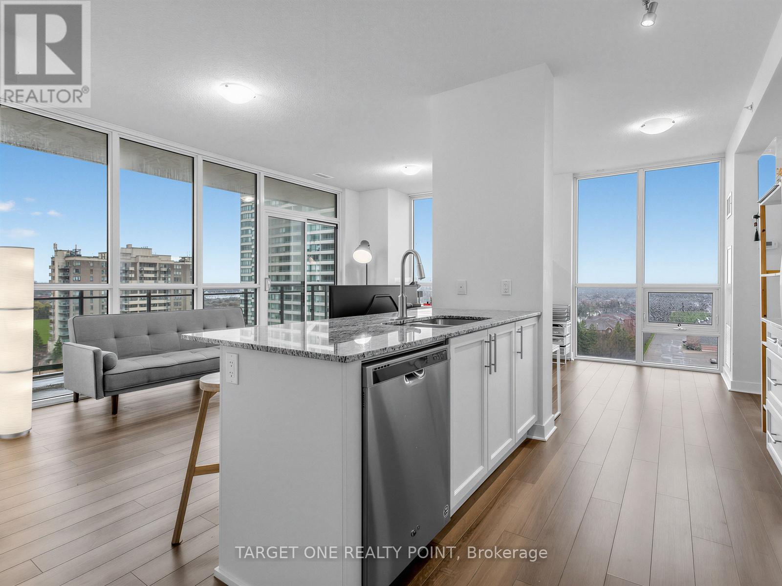 802 - 3975 Grand Park Drive, Mississauga, Ontario  L5B 0K4 - Photo 8 - W13022656