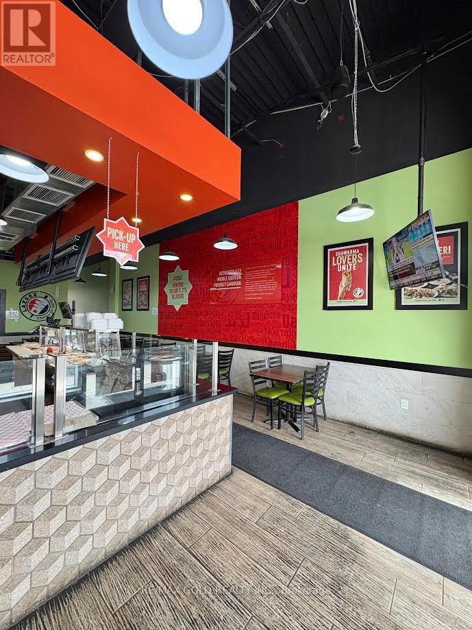 8 - 4265 THOMAS ALTON BOULEVARD, Burlington, Ontario