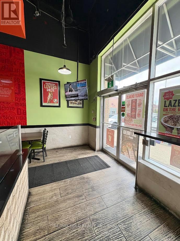 8 - 4265 Thomas Alton Boulevard, Burlington, Ontario  L7M 0Z4 - Photo 2 - W13022662