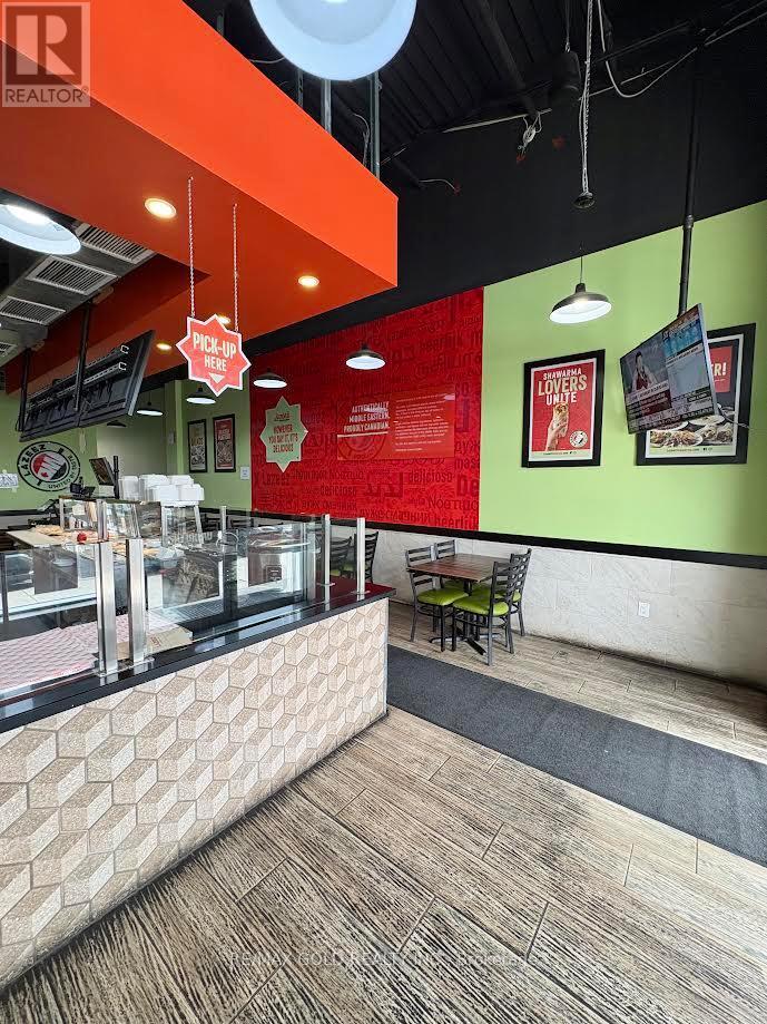 8 - 4265 Thomas Alton Boulevard, Burlington, Ontario  L7M 0Z4 - Photo 4 - W13022662