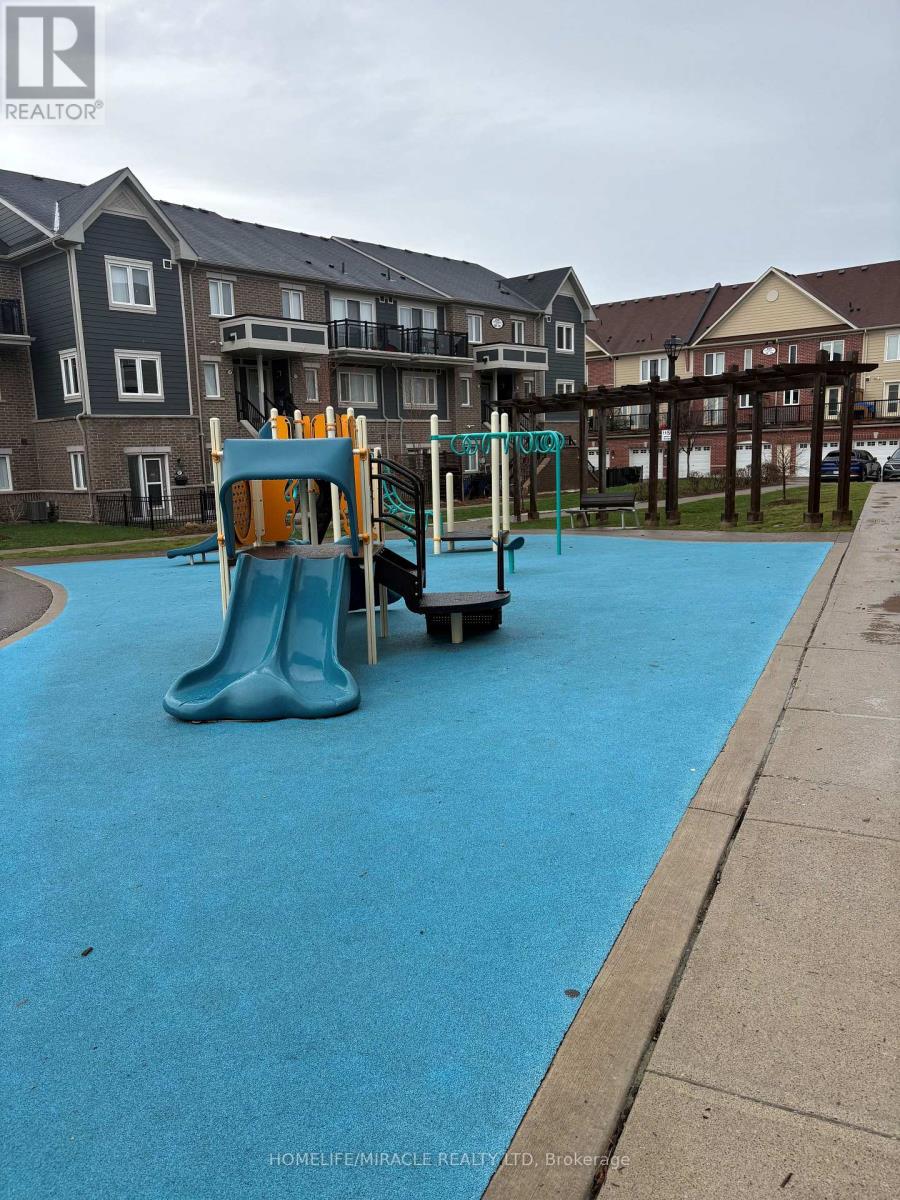 121 - 250 SUNNY MEADOW BOULEVARD, Brampton, Ontario