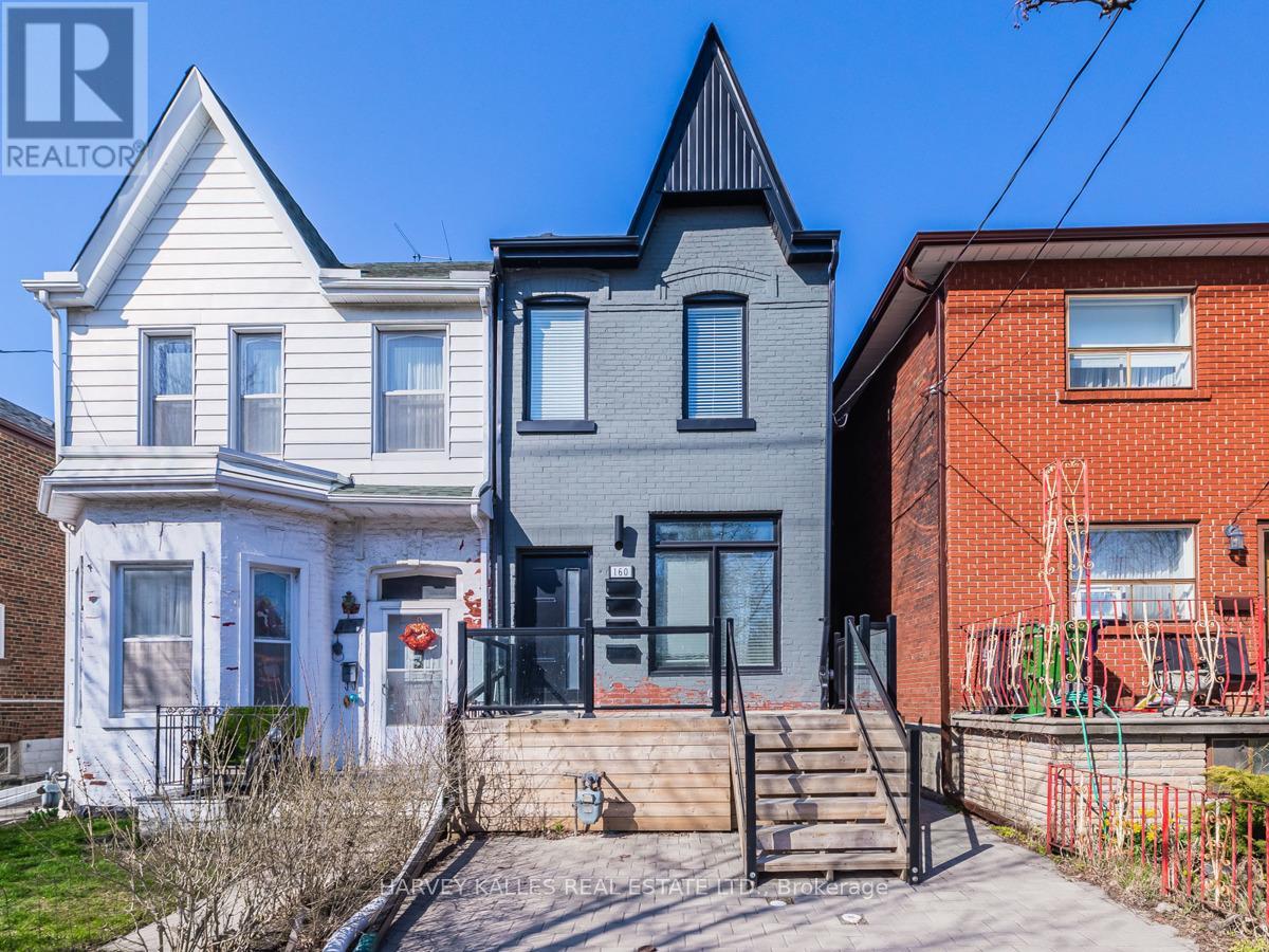 3 - 160 LANSDOWNE AVENUE, Toronto, Ontario