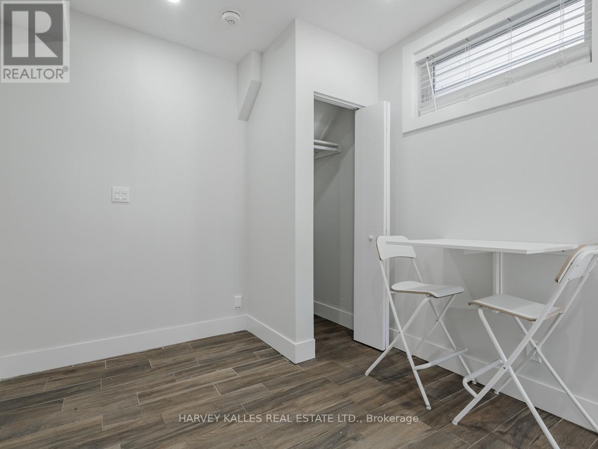 3 - 160 Lansdowne Avenue, Toronto, Ontario  M6K 2V9 - Photo 7 - W13022672