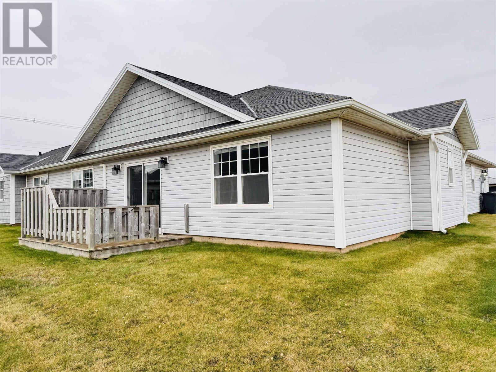 241 Darrach Avenue, Summerside, Prince Edward Island  C1N 0L1 - Photo 22 - 202528942