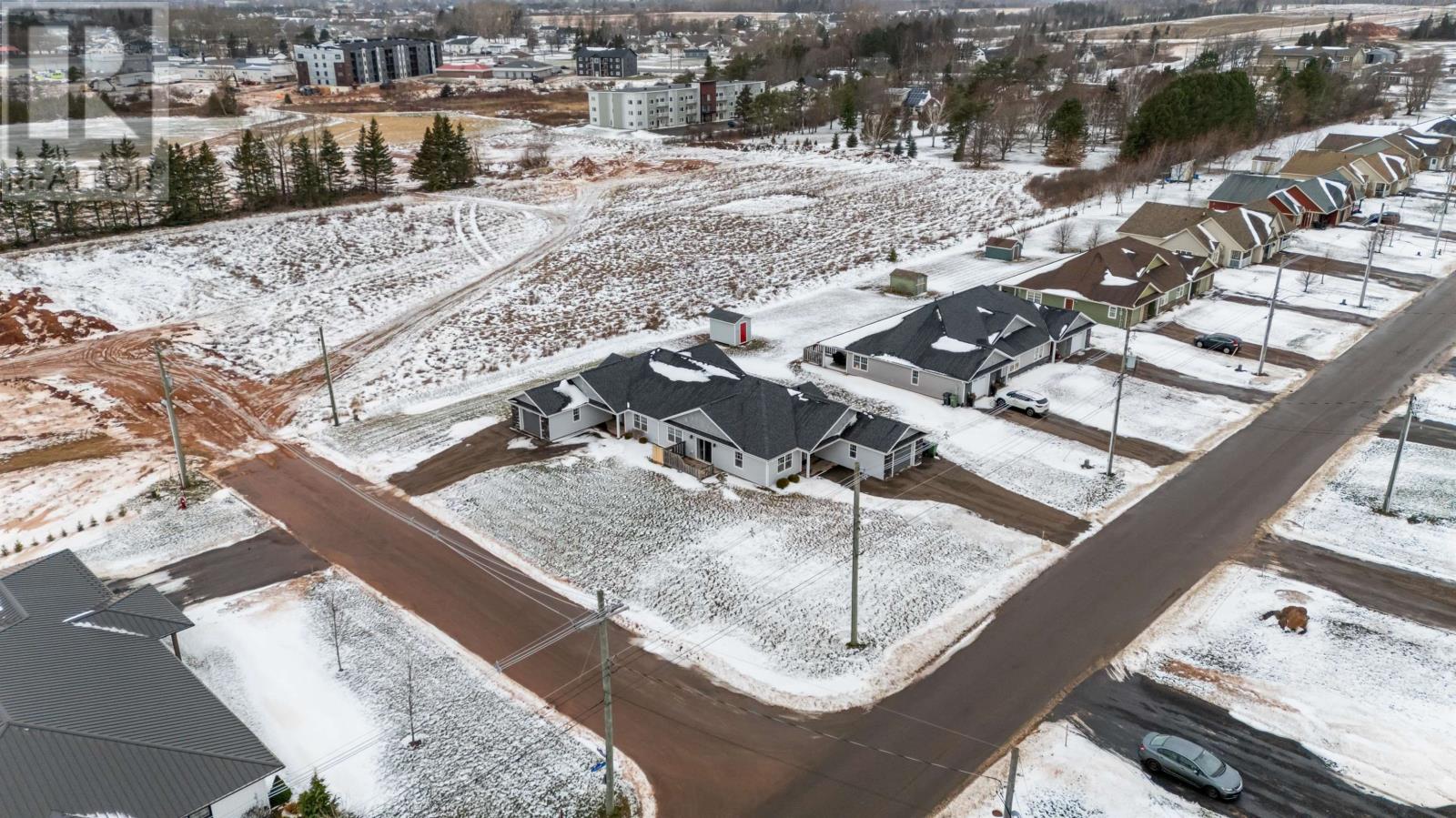 241 Darrach Avenue, Summerside, Prince Edward Island  C1N 0L1 - Photo 25 - 202528942