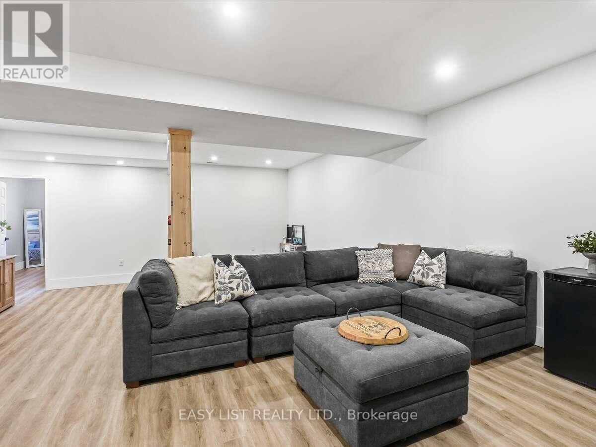 4 Millwood Court, Huntsville, Ontario  P1H 0B7 - Photo 38 - X13022618