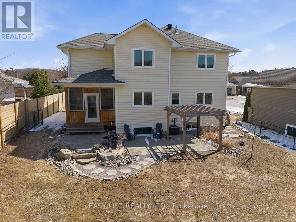 4 Millwood Court, Huntsville, Ontario  P1H 0B7 - Photo 46 - X13022618