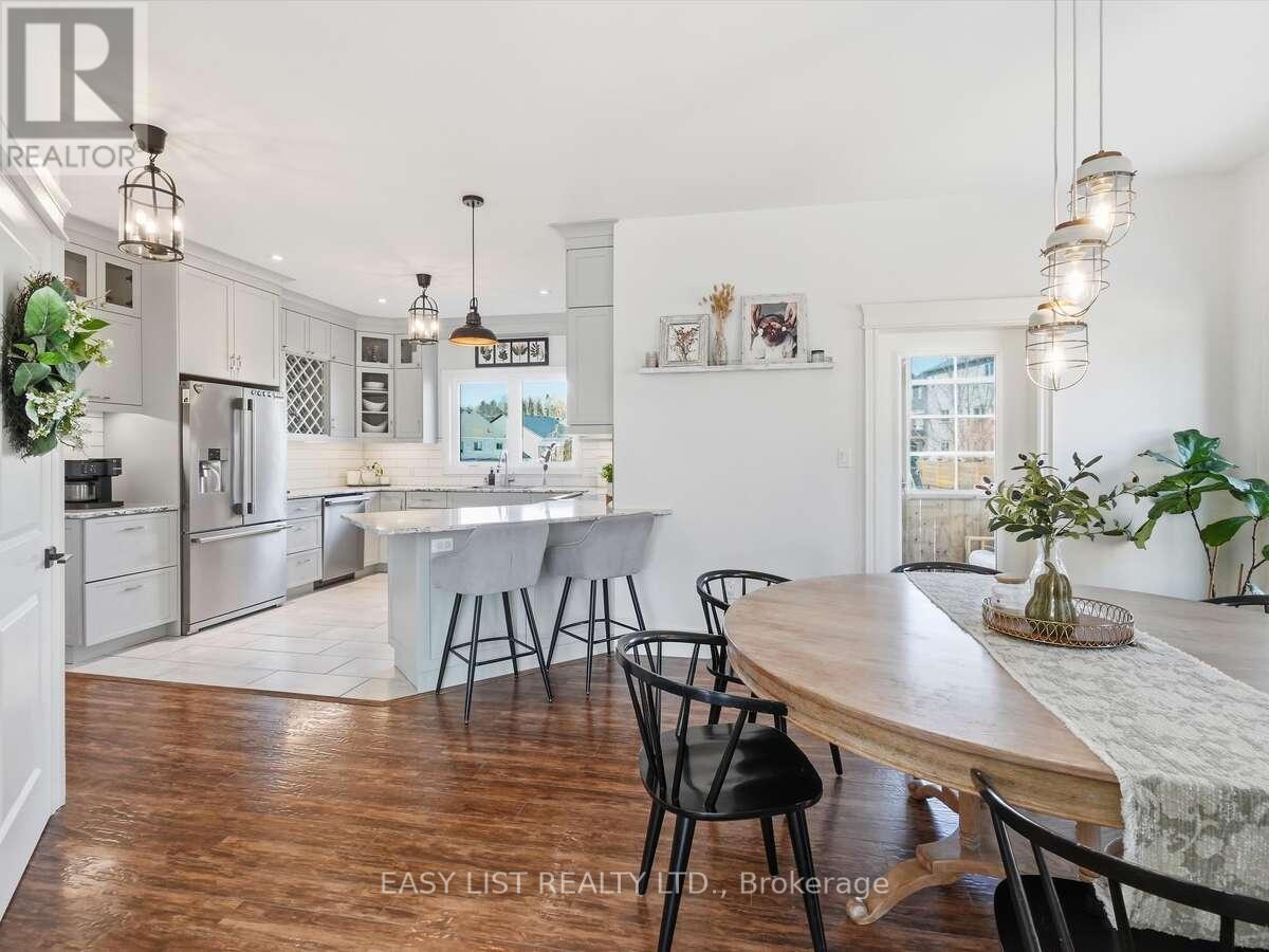 4 Millwood Court, Huntsville, Ontario  P1H 0B7 - Photo 8 - X13022618