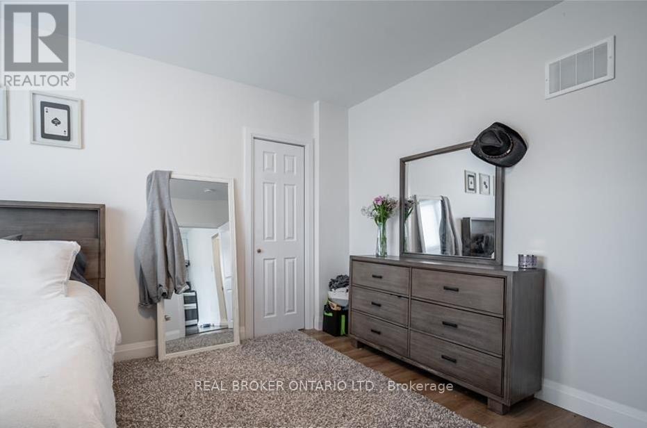 Main - 301 Wallace Avenue S, Welland, Ontario  L3B 1R8 - Photo 10 - X13022646