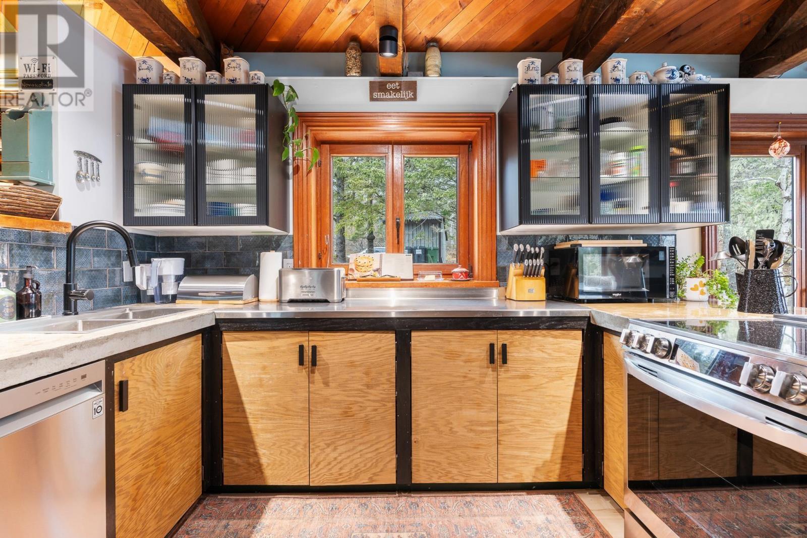 3087 Highway 329, Northwest Cove, Nova Scotia  B0J 1T0 - Photo 12 - 202608009