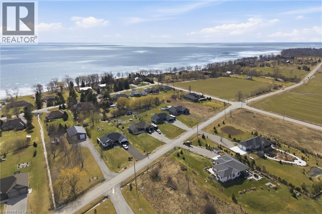 401 Lighthouse Drive, Dunnville, Ontario  N1A 2W6 - Photo 5 - 40809287