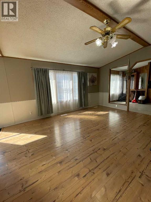 10508 98 Avenue, High Level, Alberta  T0H 1Z0 - Photo 5 - A2290144