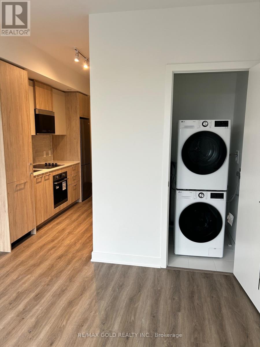 817 - 30 Dreamers Way, Toronto, Ontario  M5A 0Y7 - Photo 10 - C13020494