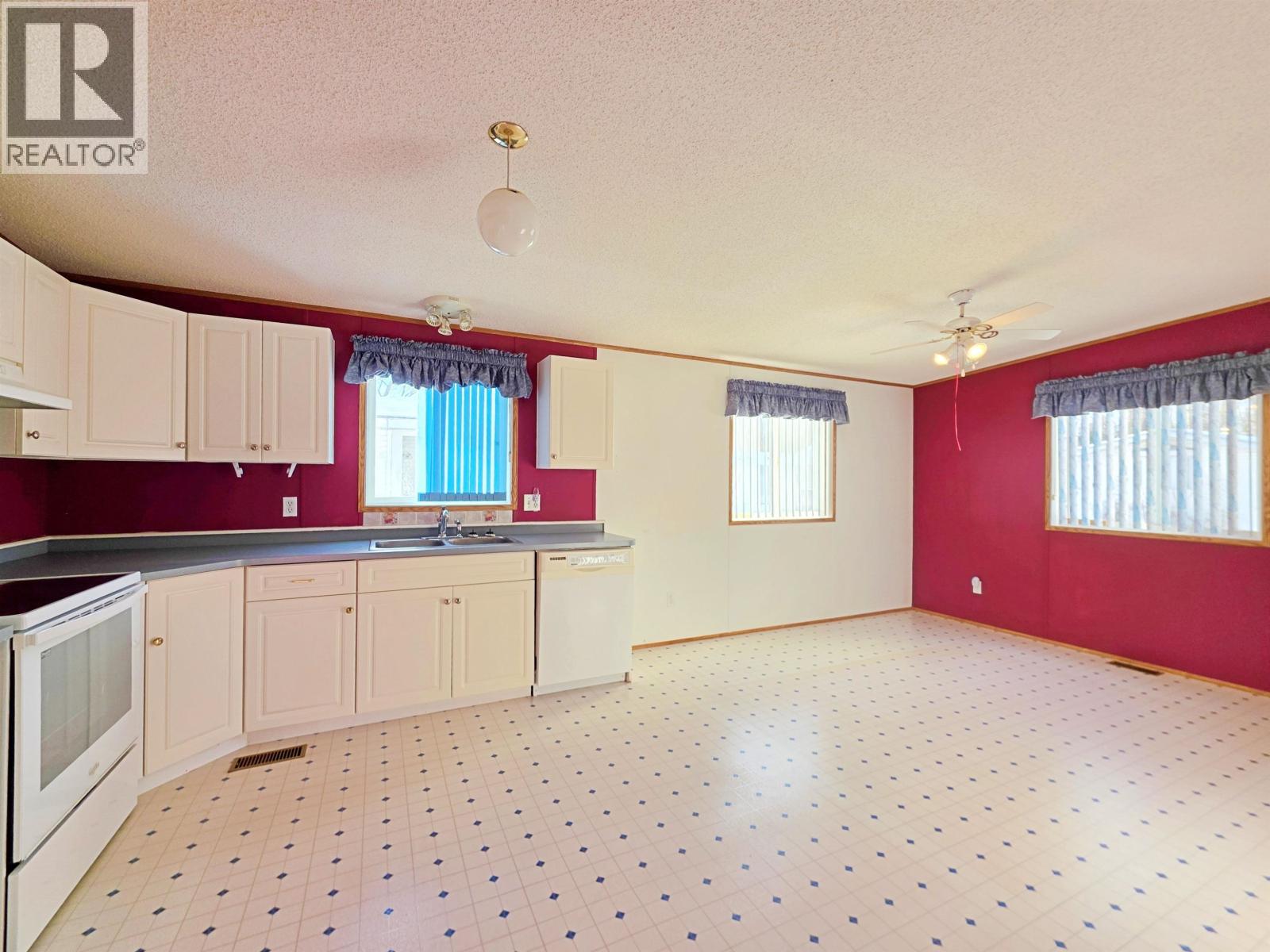 11 2121 Balsam Avenue, Quesnel, British Columbia  V2J 5J3 - Photo 6 - R3074615