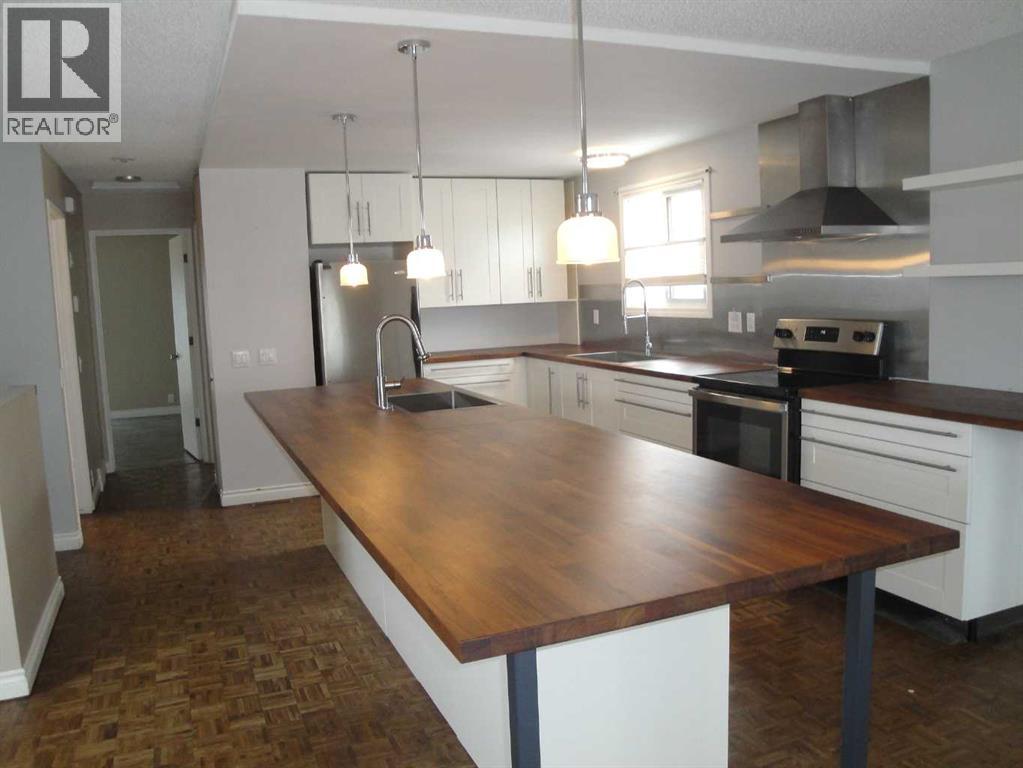 88 Abingdon Court NE, Calgary, Alberta  T2A 6S5 - Photo 7 - A2289712