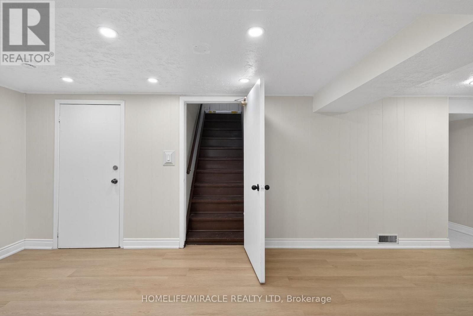 53 Nicklin Crescent, Guelph, Ontario  N1H 5G1 - Photo 29 - X13008510