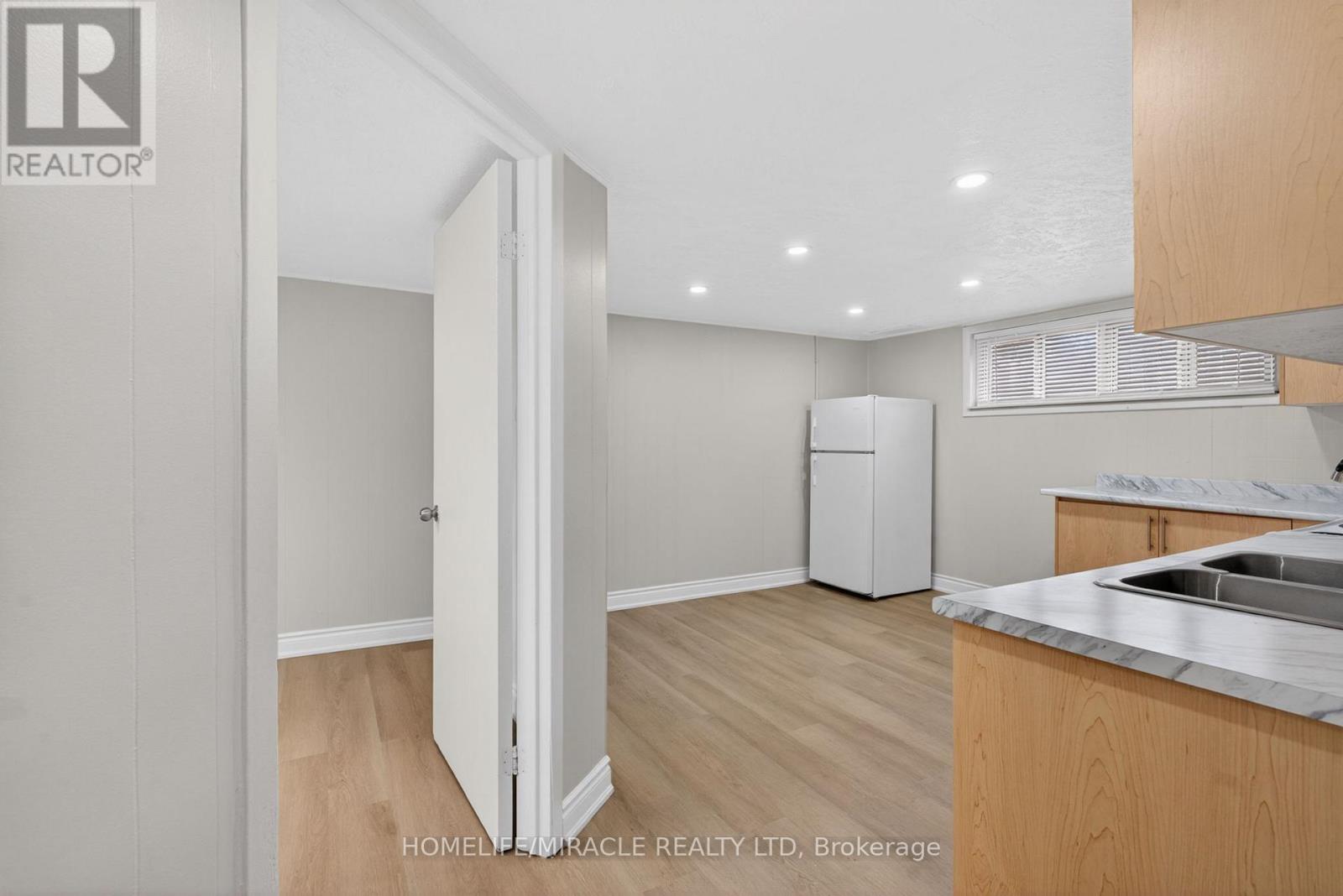 53 Nicklin Crescent, Guelph, Ontario  N1H 5G1 - Photo 41 - X13008510