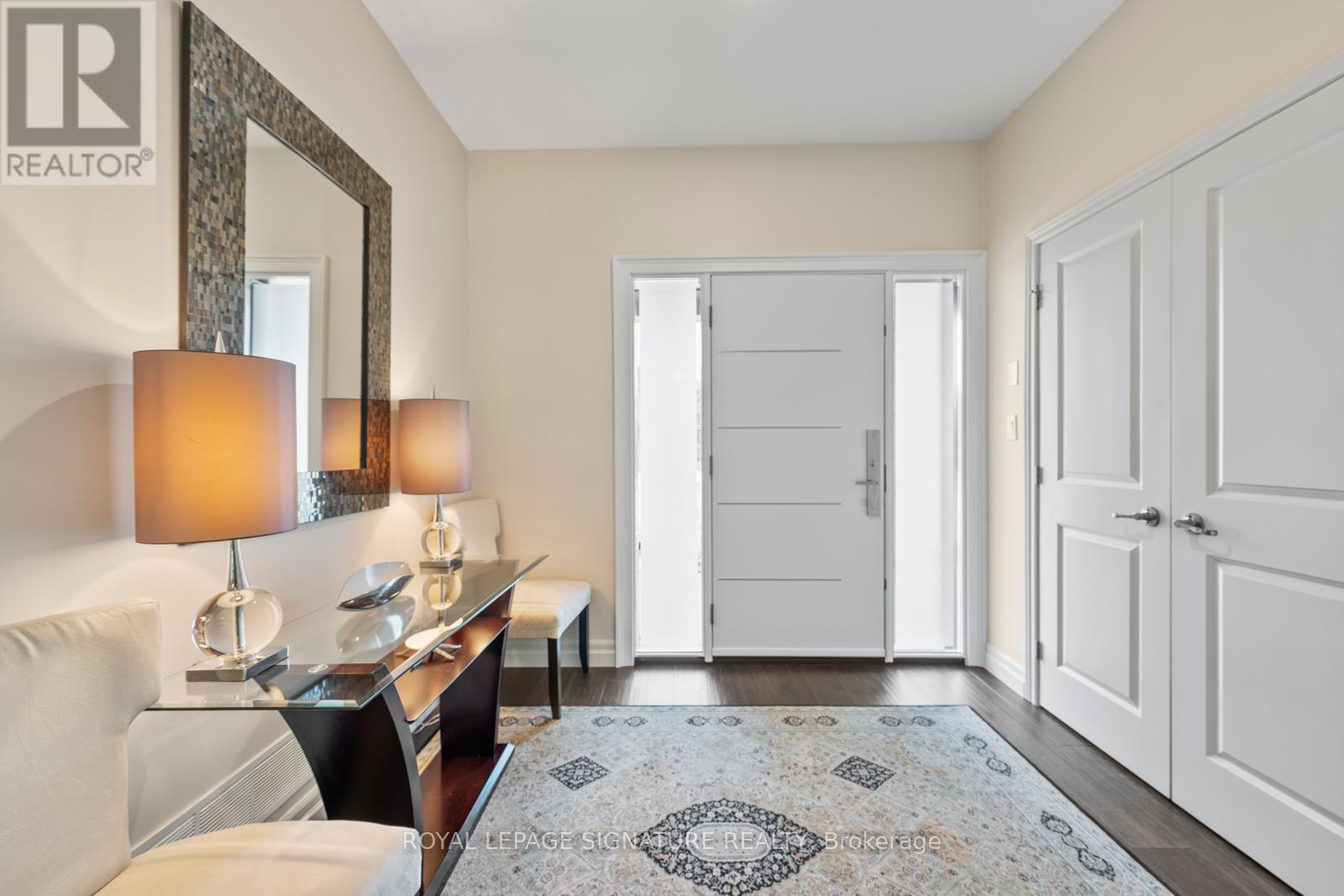 704 Robert Ferrie Drive, Kitchener, Ontario  N2R 0B2 - Photo 6 - X13019334