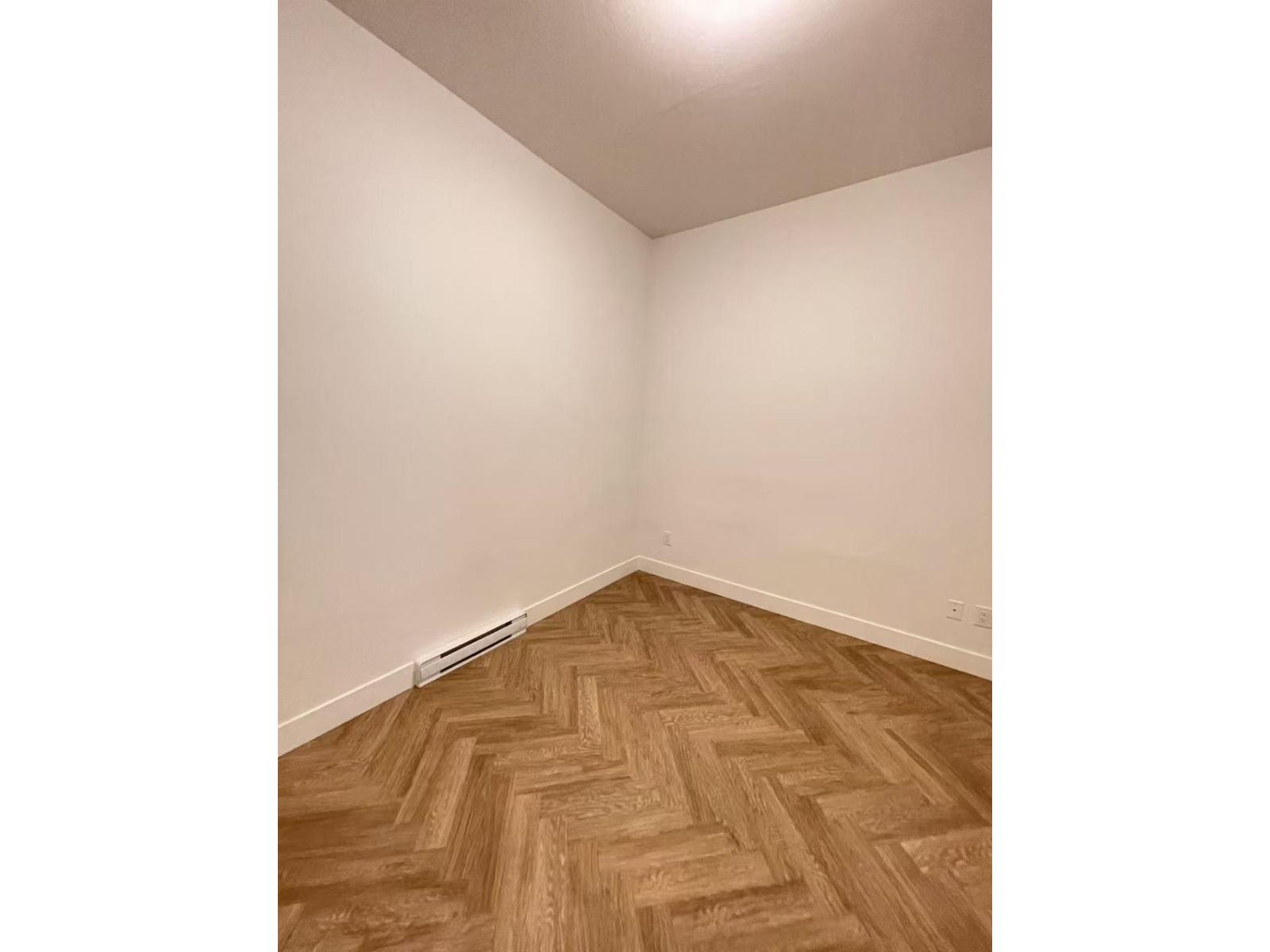 13933 105 Boulevard, Surrey, British Columbia  V3T 0R6 - Photo 8 - R3113755