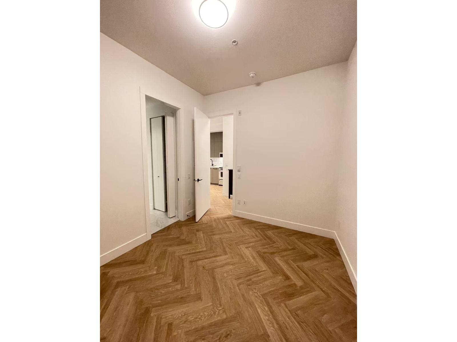 13933 105 Boulevard, Surrey, British Columbia  V3T 0R6 - Photo 9 - R3113755