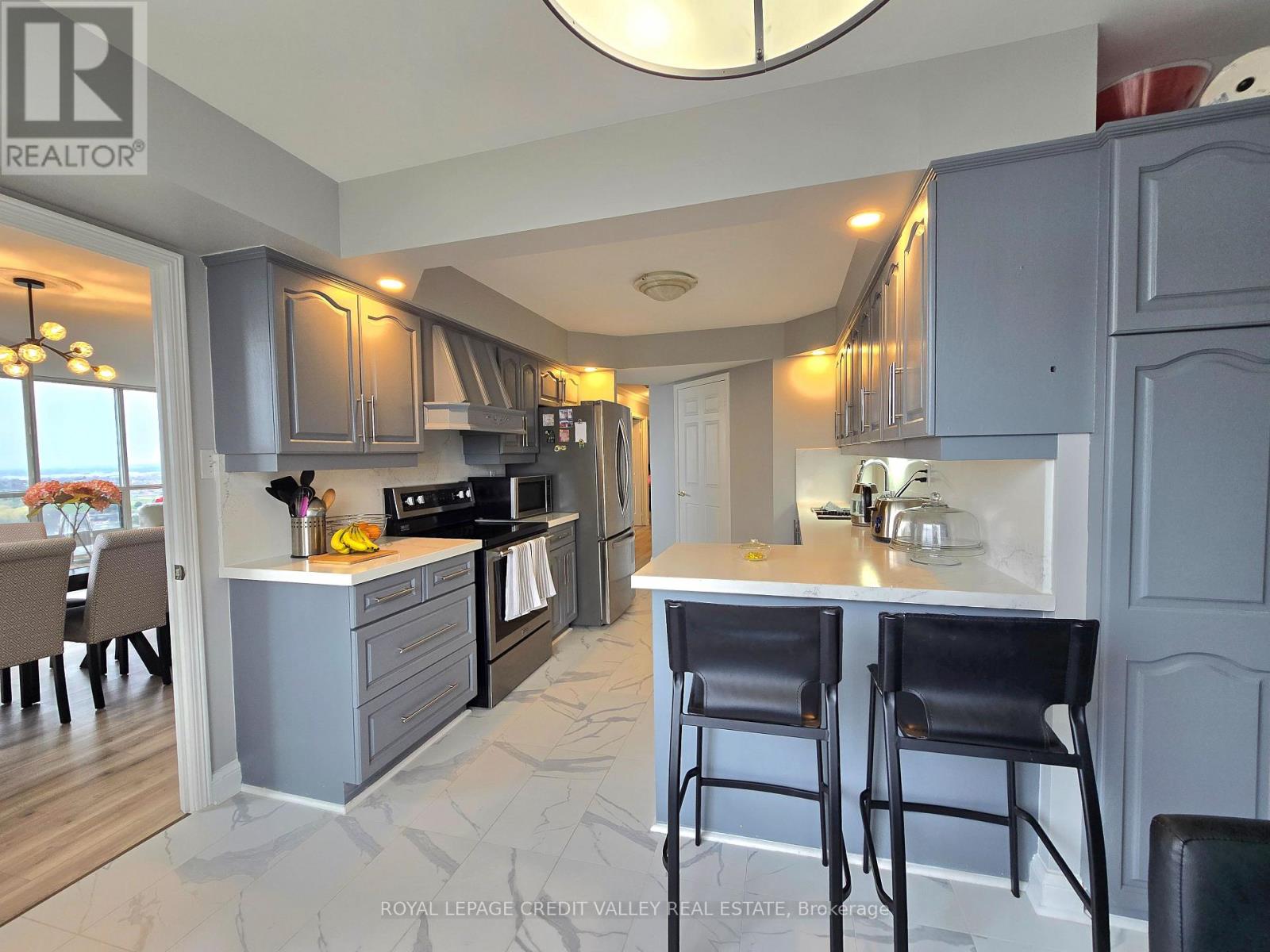 2101 - 24 Hanover Road, Brampton, Ontario  L6S 5K8 - Photo 23 - W13020044