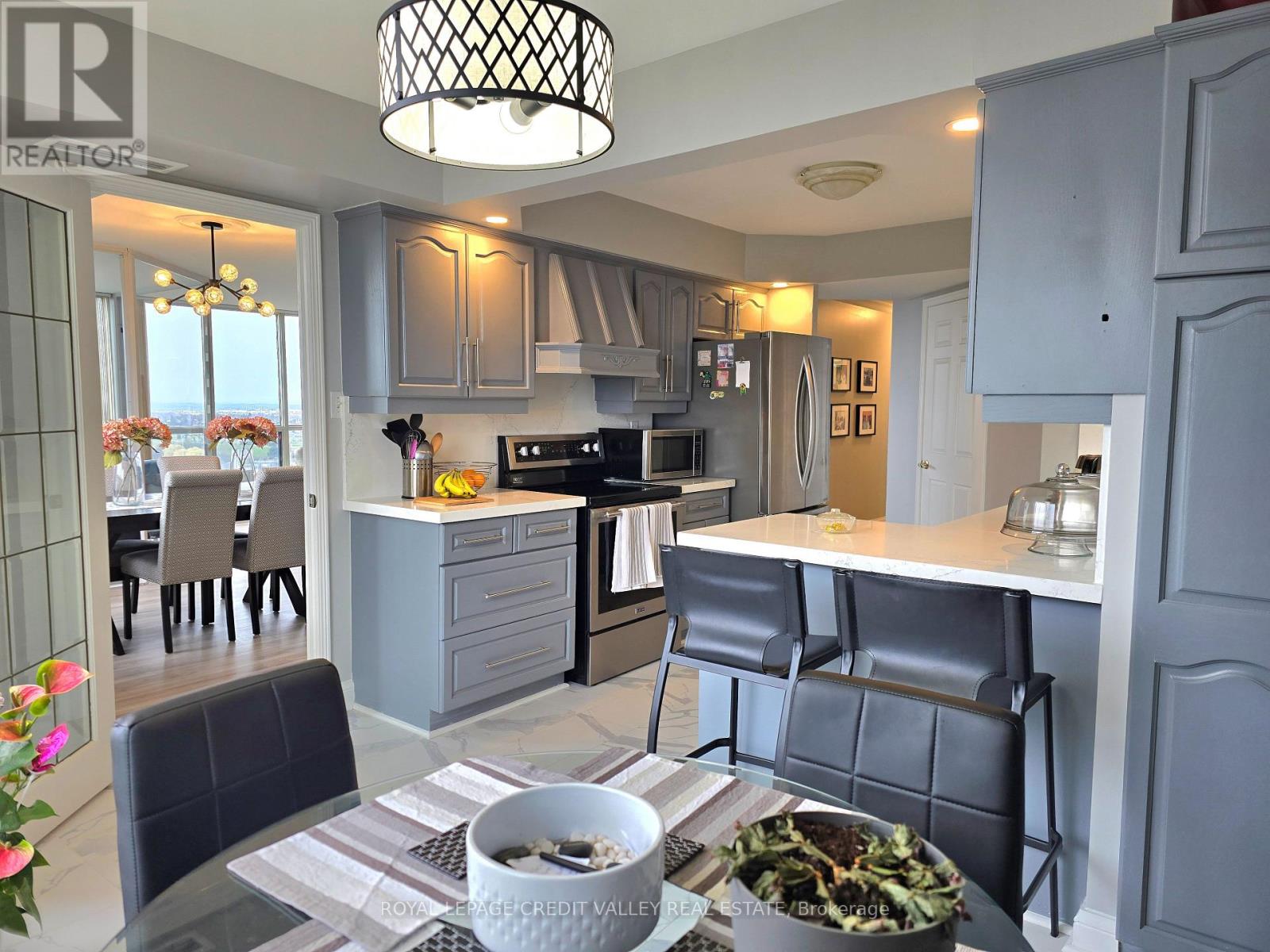 2101 - 24 Hanover Road, Brampton, Ontario  L6S 5K8 - Photo 22 - W13020044