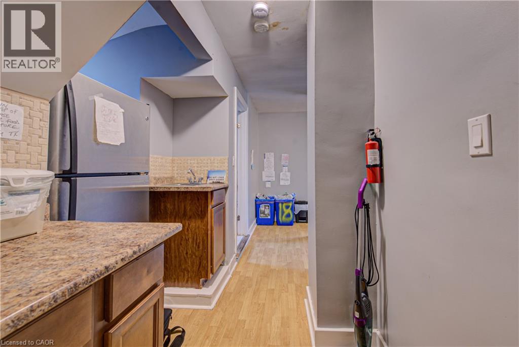 18 Norfolk Street S, Hamilton, Ontario  L8S 3A5 - Photo 17 - 40822375