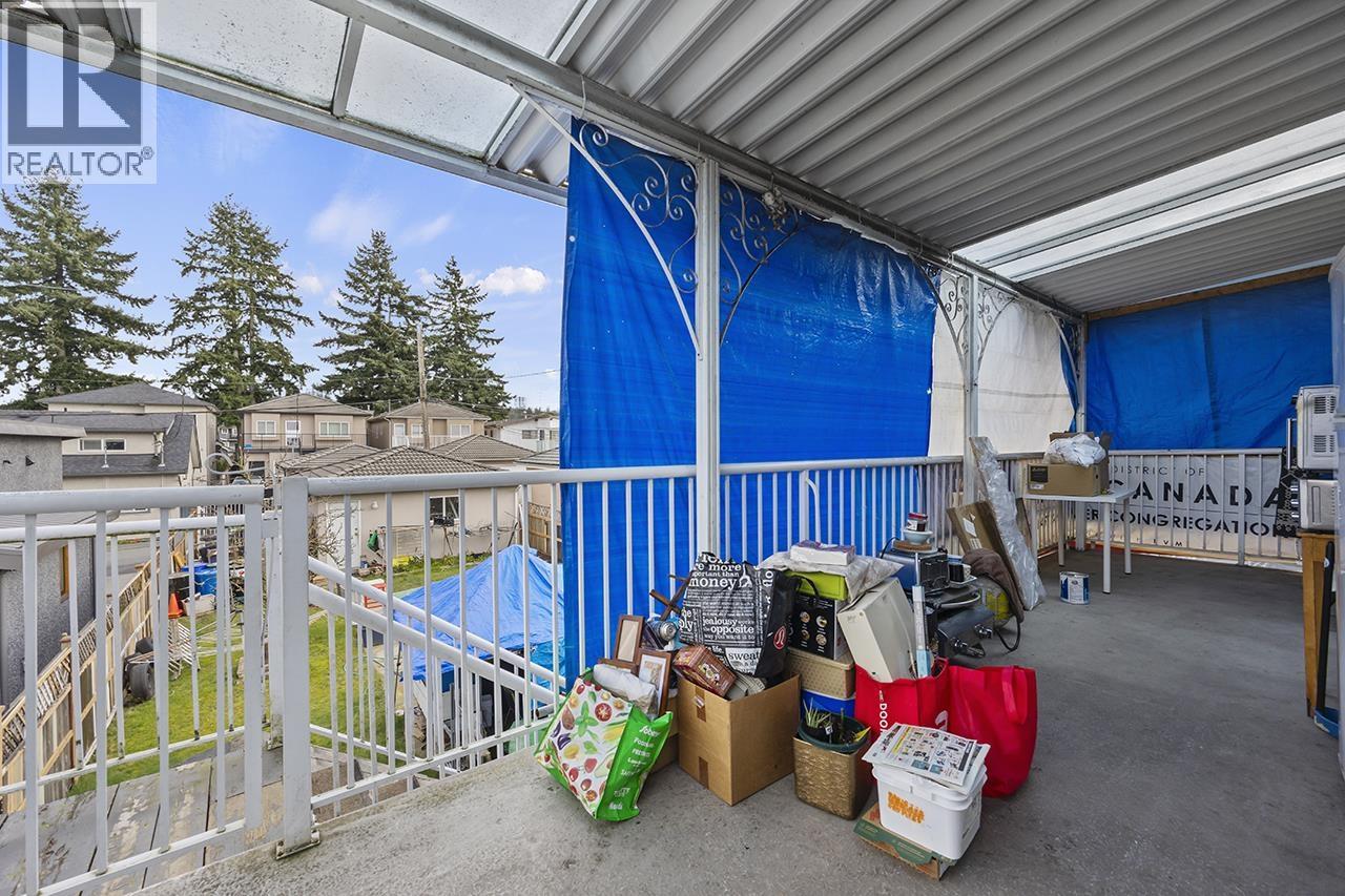 5892 Tyne Street, Vancouver, British Columbia  V5R 4L6 - Photo 12 - R3090576