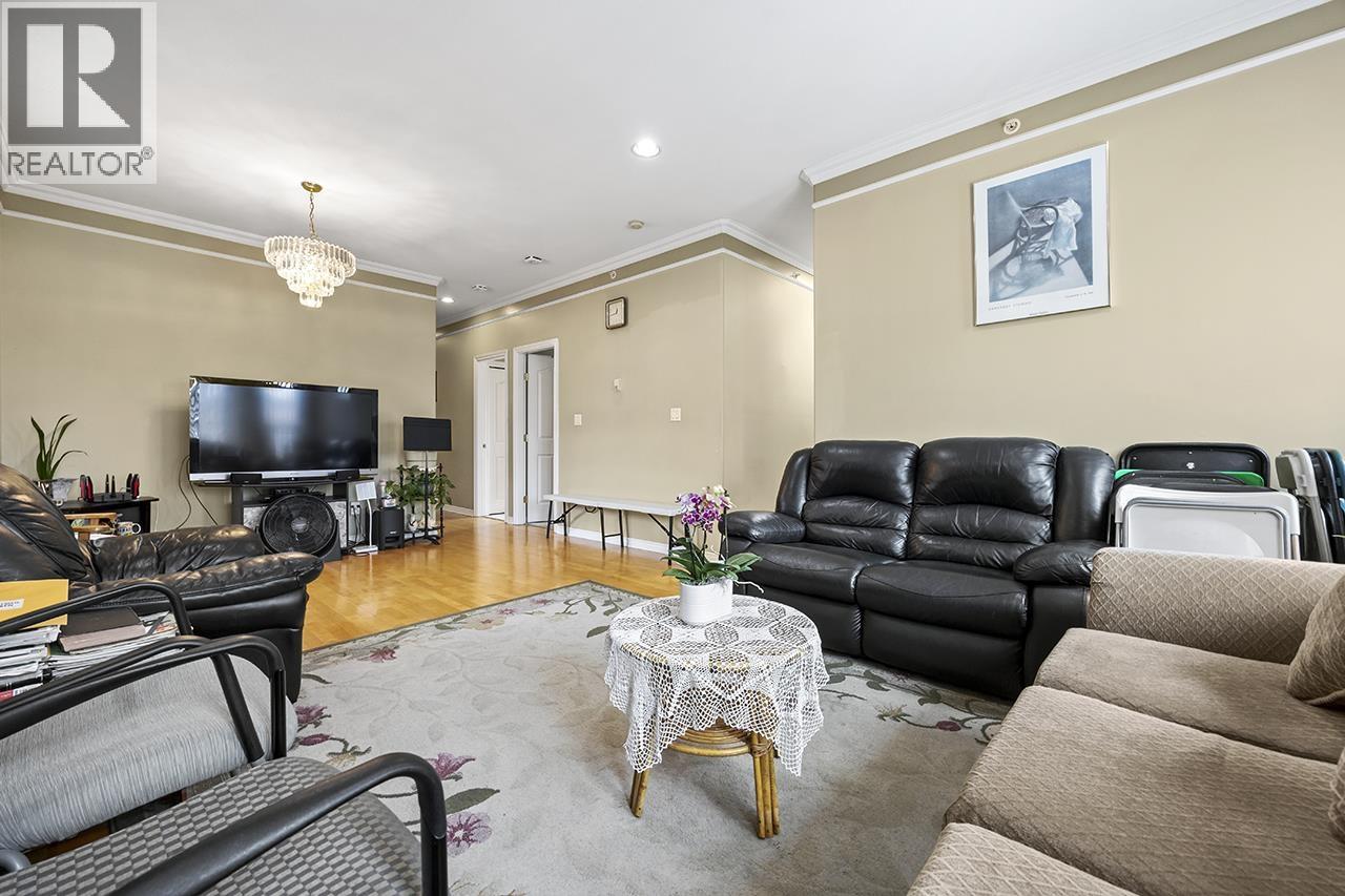 5892 Tyne Street, Vancouver, British Columbia  V5R 4L6 - Photo 17 - R3090576