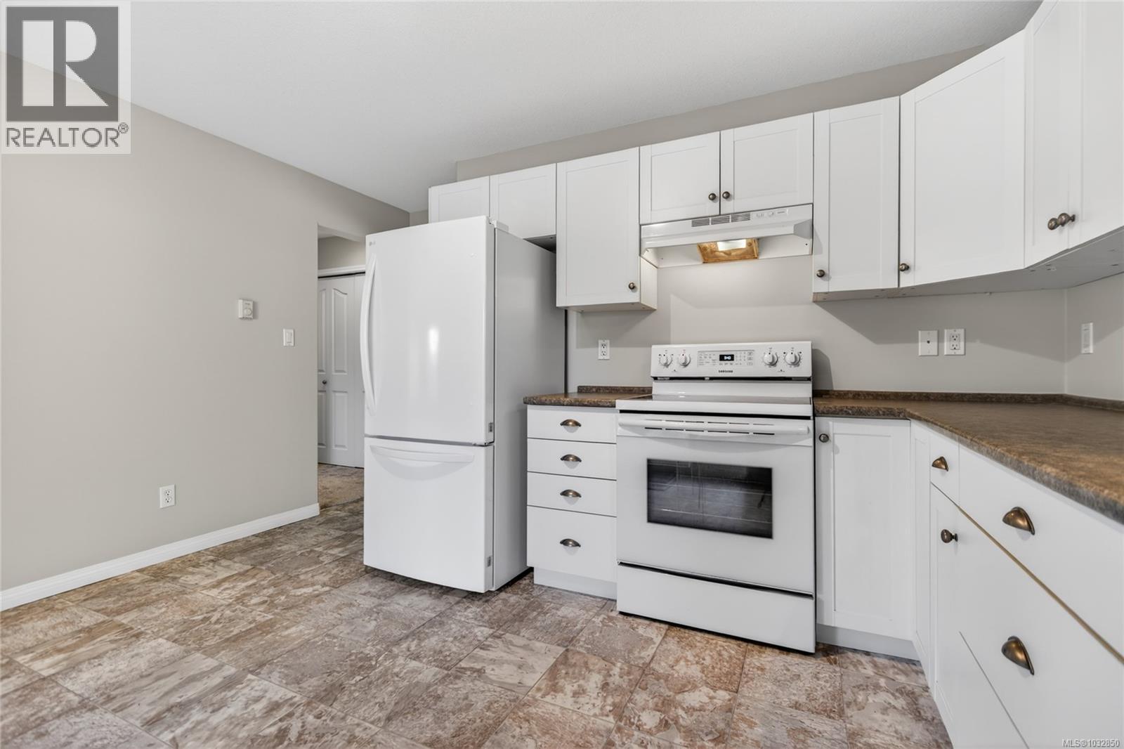 4594 Maple Guard Dr, Bowser, British Columbia  V0R 1G0 - Photo 48 - 1032850