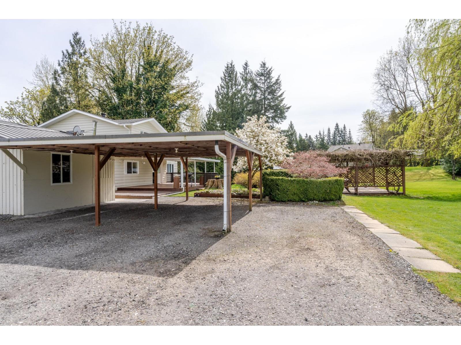 6165 Nathan Place, Abbotsford, British Columbia  V4X 2G4 - Photo 8 - R3113371